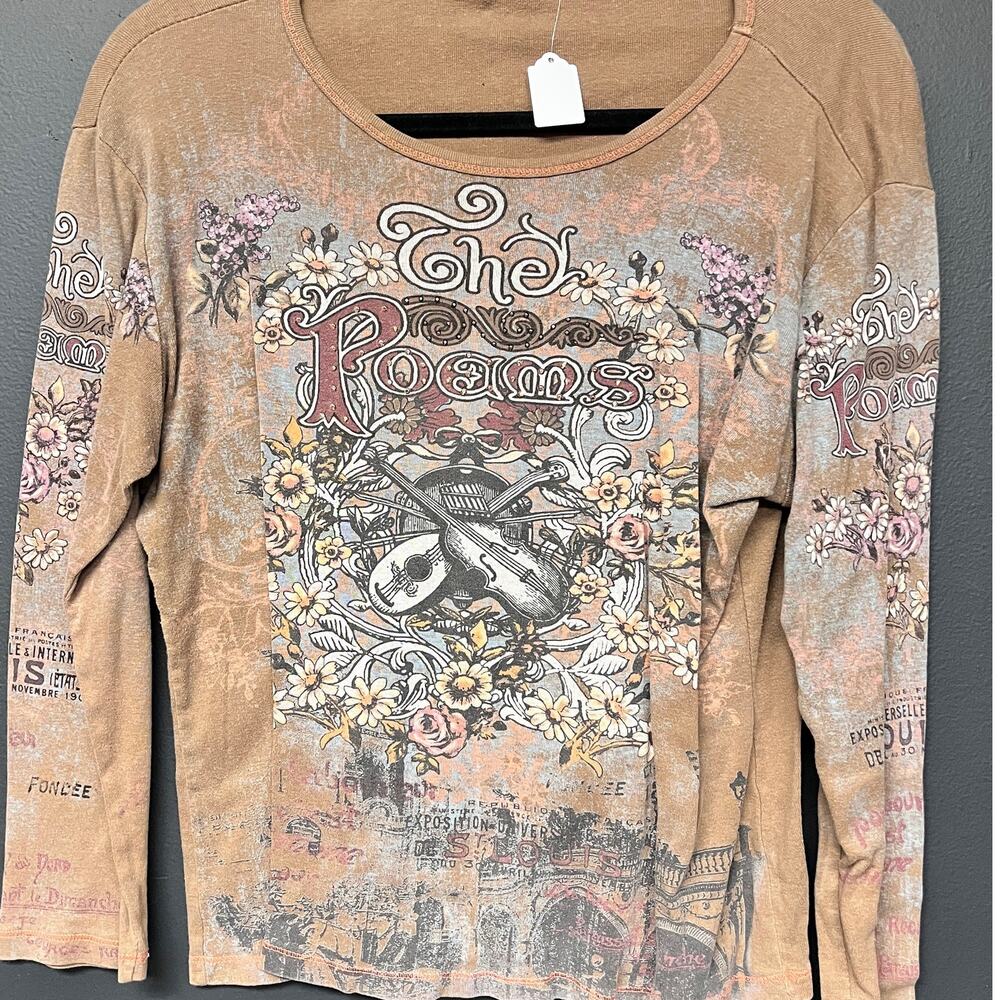 Vintage women's 2000's graphic fitted long sleeve tee floral y2k rhinestone XL